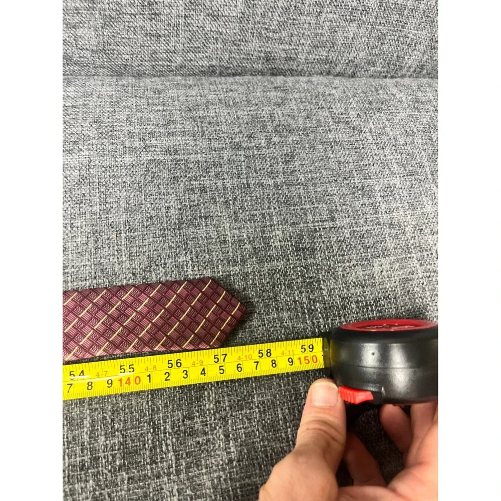 Jhane Barnes Mens Silk Tie Burgundy Geometric Woven Made in Japan